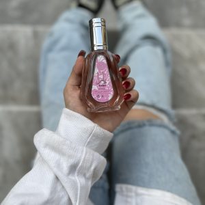 ادکلن زنانه ۵۰ میل یارا صورتی